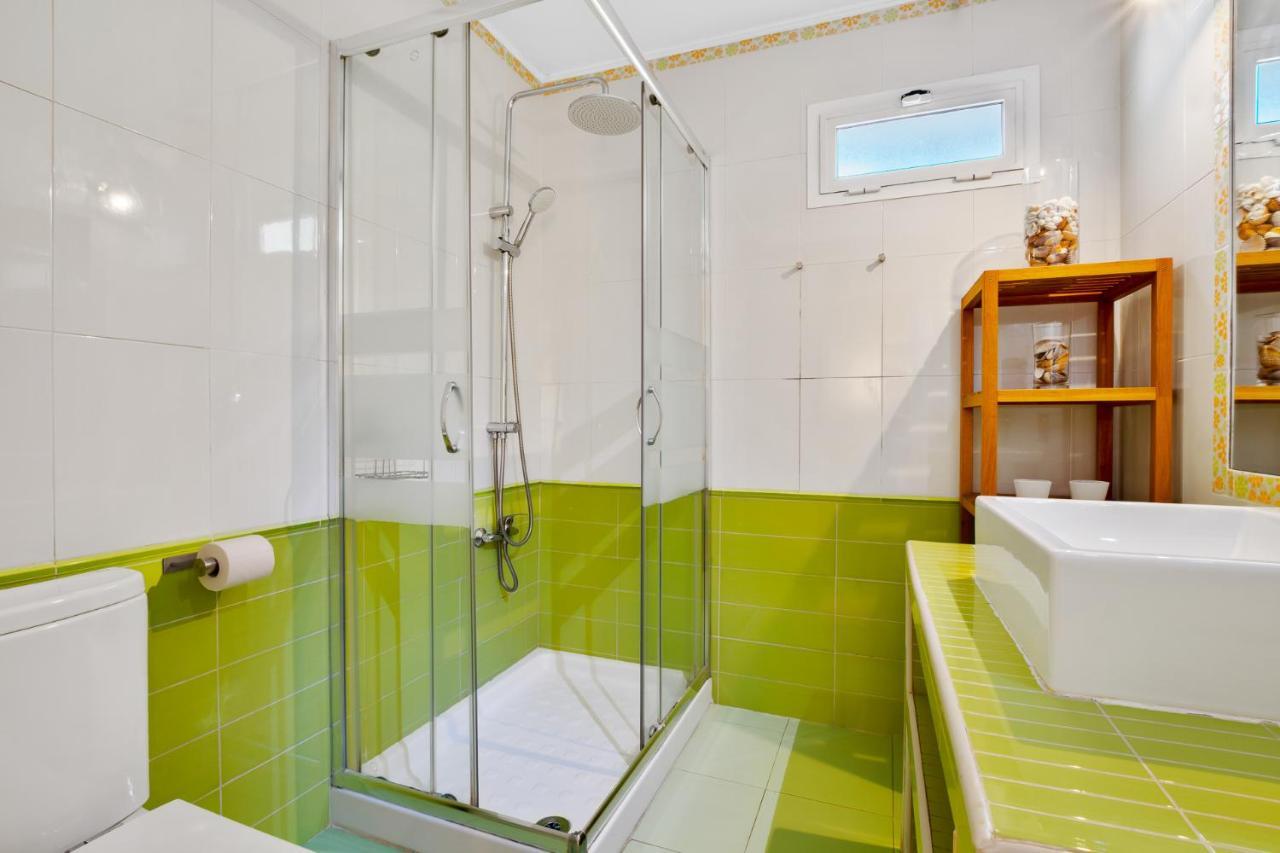 Rocio Anexo By Ivi Real Estate Apartment ตอร์เรโมลิโนส ภายนอก รูปภาพ