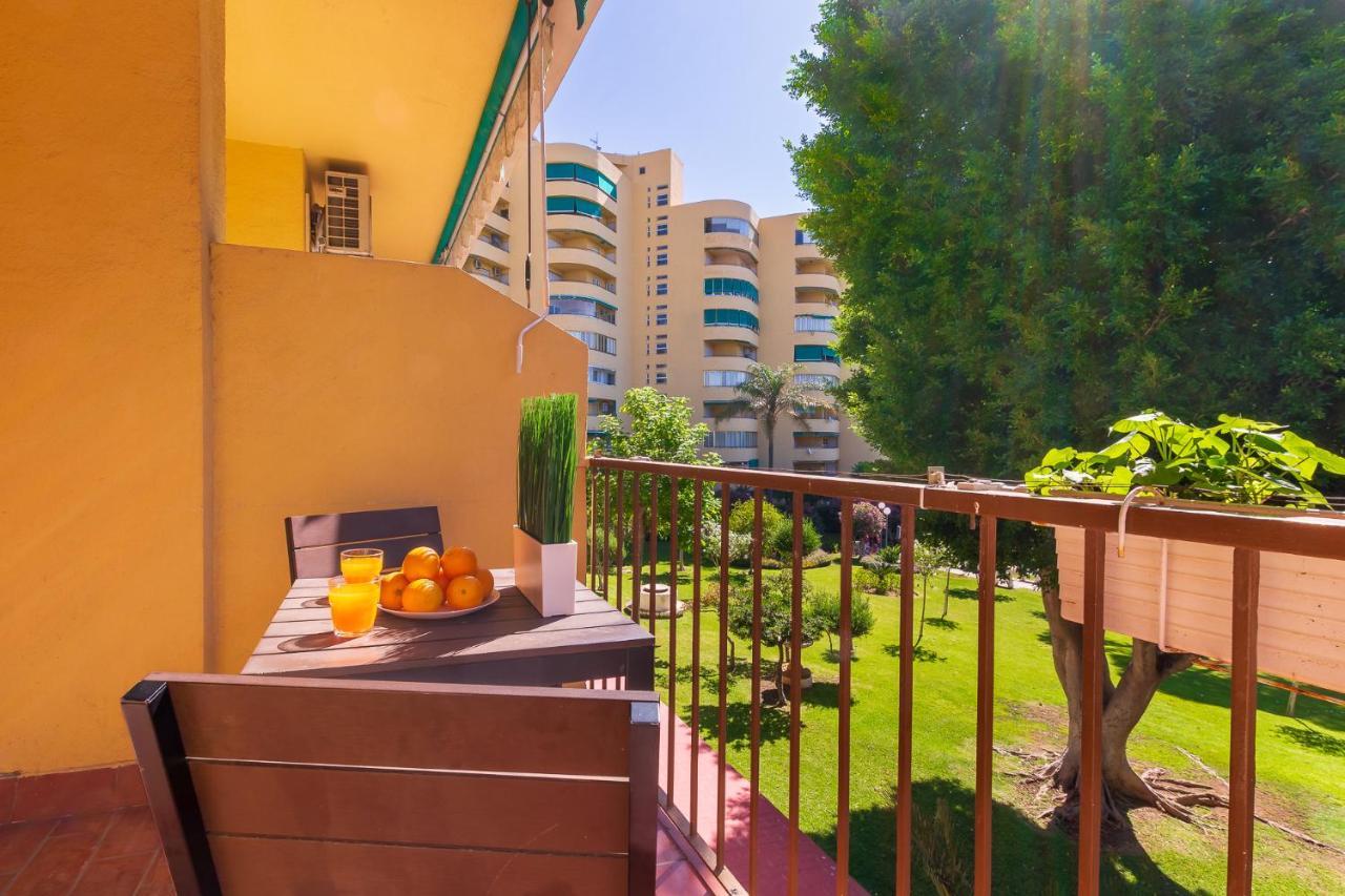 Rocio Anexo By Ivi Real Estate Apartment ตอร์เรโมลิโนส ภายนอก รูปภาพ